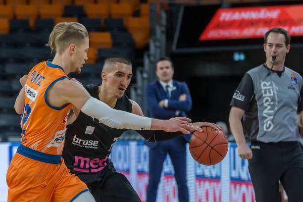 比赛充满期 比赛充满期