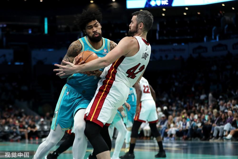 多直塞球与 多直塞球与